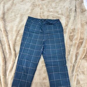 RW&CO. Gray Plaid Leggings